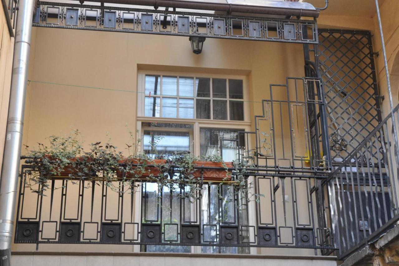 Apartments In Lviv Center Eksteriør bilde